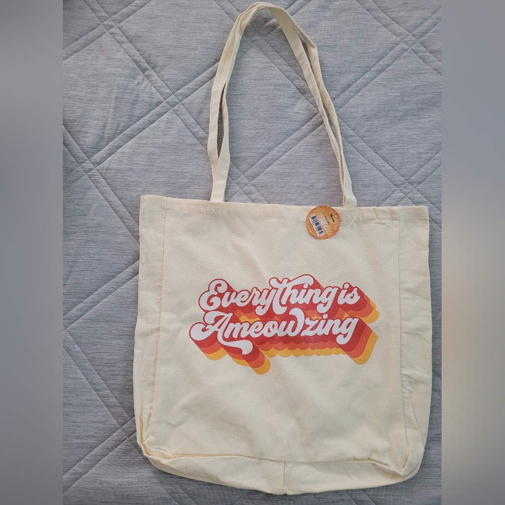 Ameowzing Tote Bag